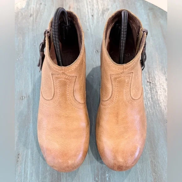 Dansko Tan Leather Ankle Boots – Size 39 (US 8.5–9) Comfort Wedge Booties - Picture 11 of 14